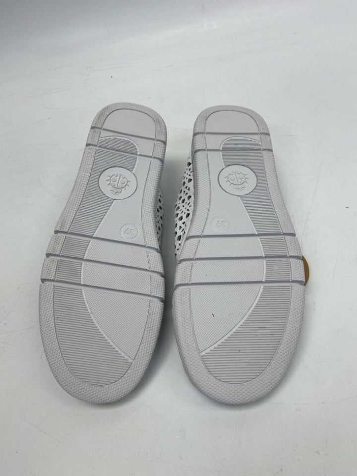 NWT  Size 39 White Perforated Sneakers