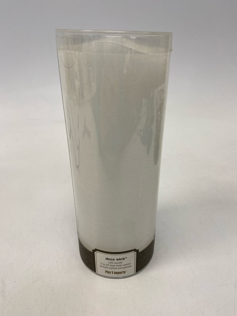 NEW/PKG Pier 1 White Candle