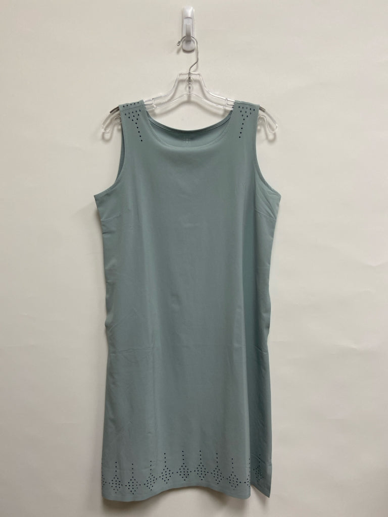 title nine Size M Dusty Blue Perforated Sleeveless Athletic Dress