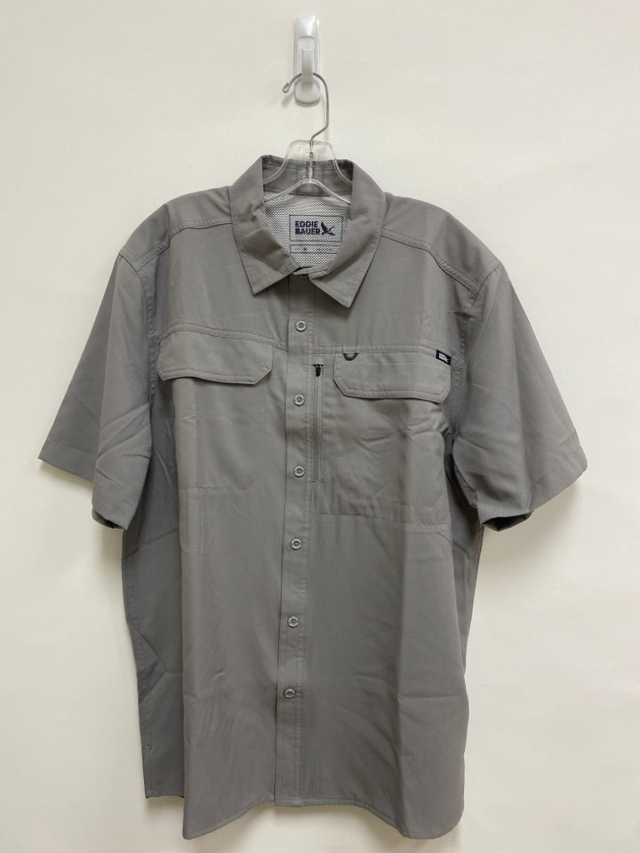 NWT Eddie Bauer Size M Gray Button Up Men&