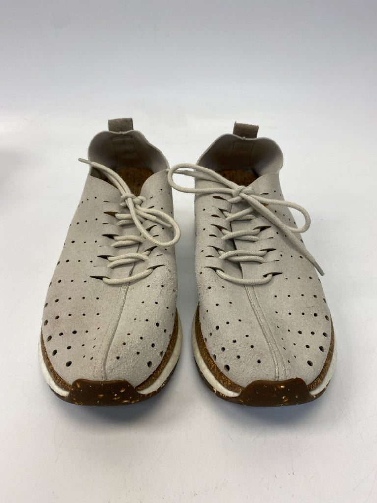 OTBT  Size 7.5 Tan Lace-up Sneakers