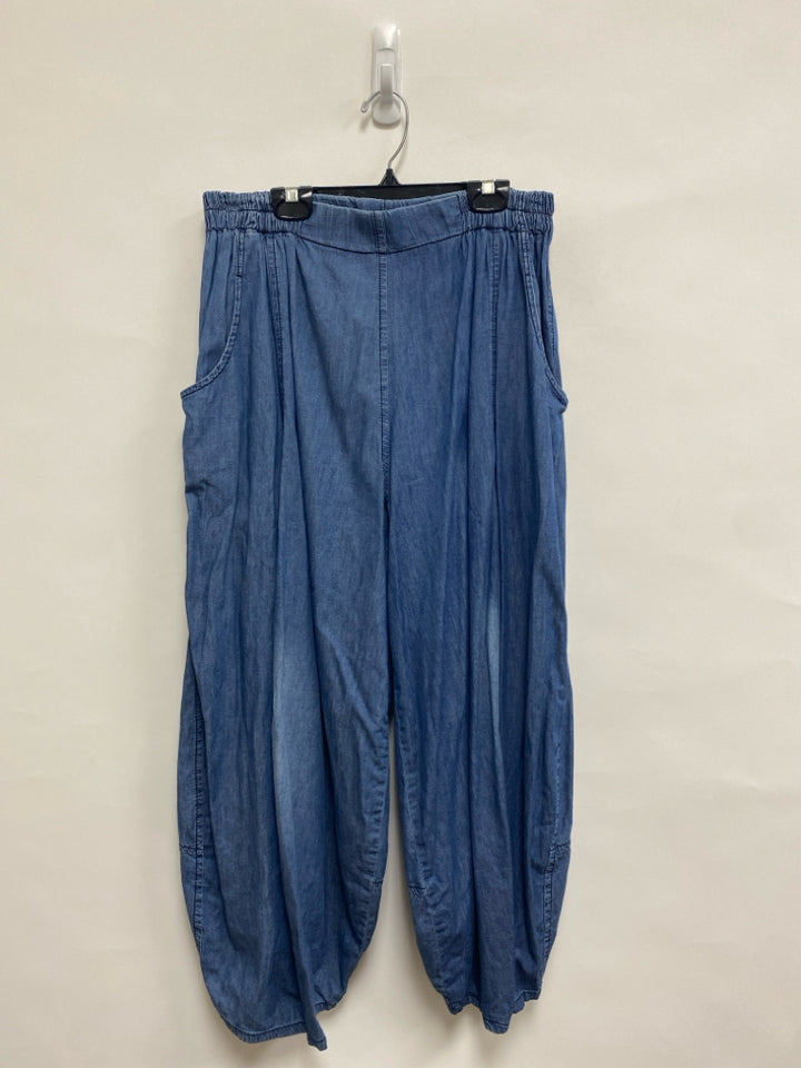 Kekoo Size 2 Blue Pull-on Chambray Ladies Pants