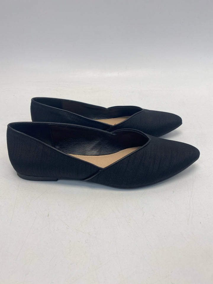 US Shoe Size 7.5 Black Flats