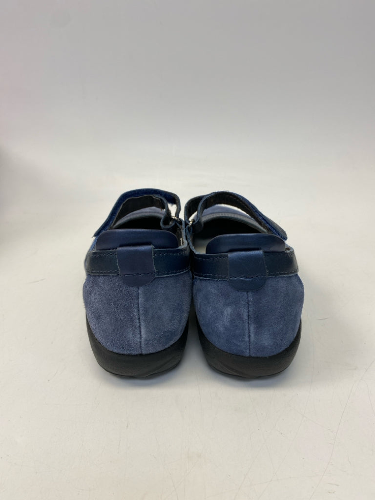 Naot  Size 7 Blue Flats