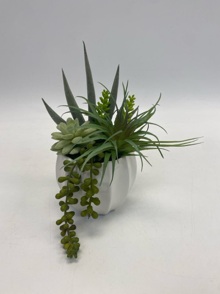 White Green Floral Arrangement