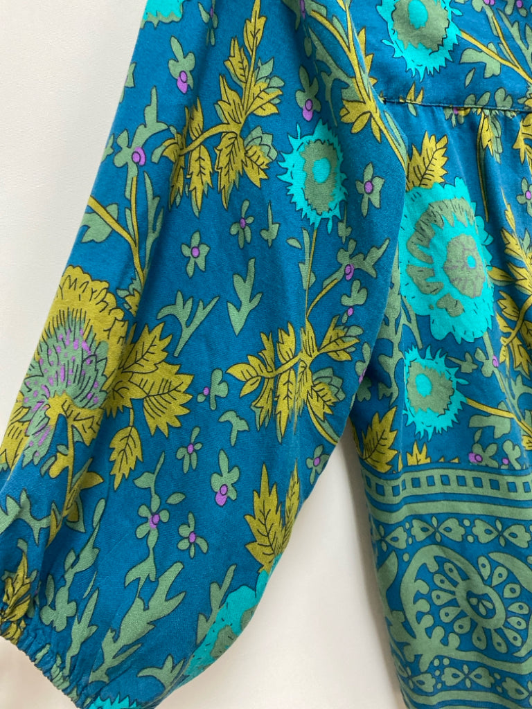 Natural Life Size M Teal Blue Chartreuse Assorted Print Ladies Top
