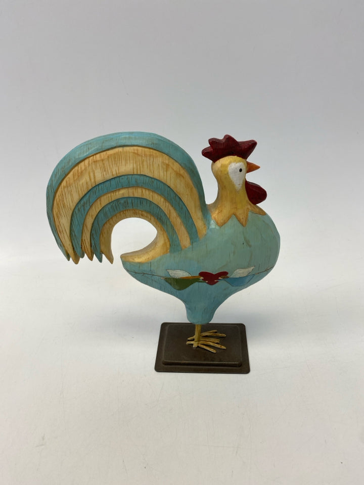 Aqua Cream Wood/Metal Figurine