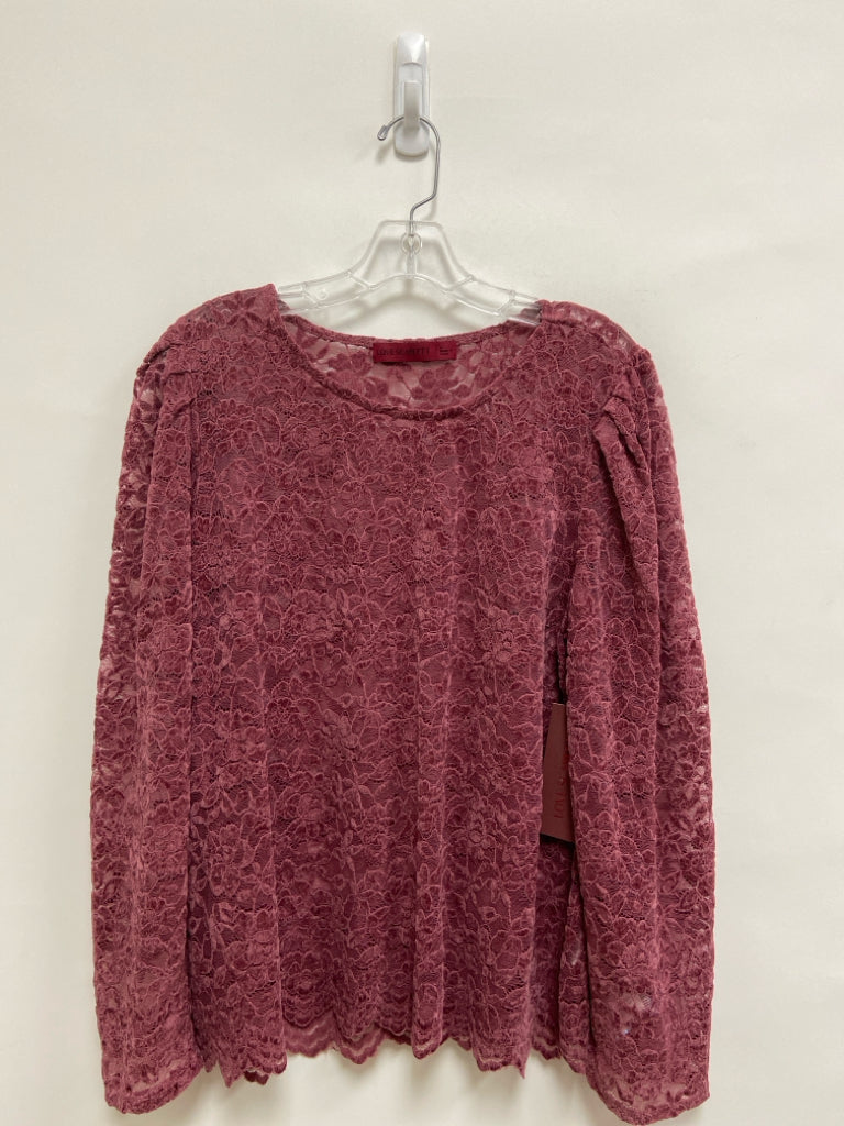 NWT Size L Rose Lace Long Sleeve Velour Ladies Top