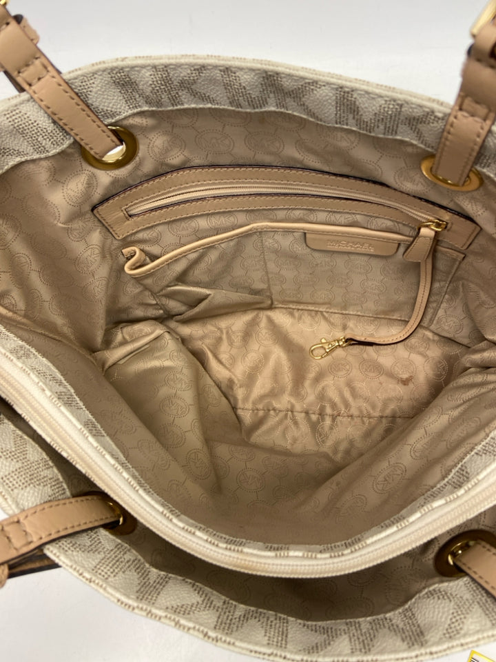 Michael Kors Tan Brown Signature Handbag