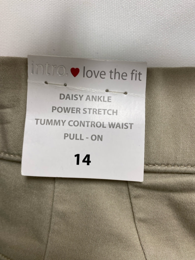 NWT intro. Size 14 Khaki Ladies Pants