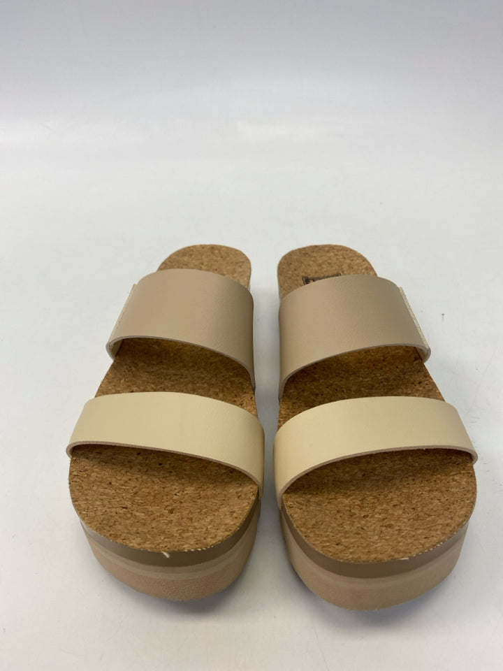 Reef  Size 9 Tan Brown Sandals