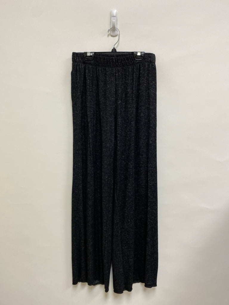 NWT Size M Black Mottled Ladies Pants