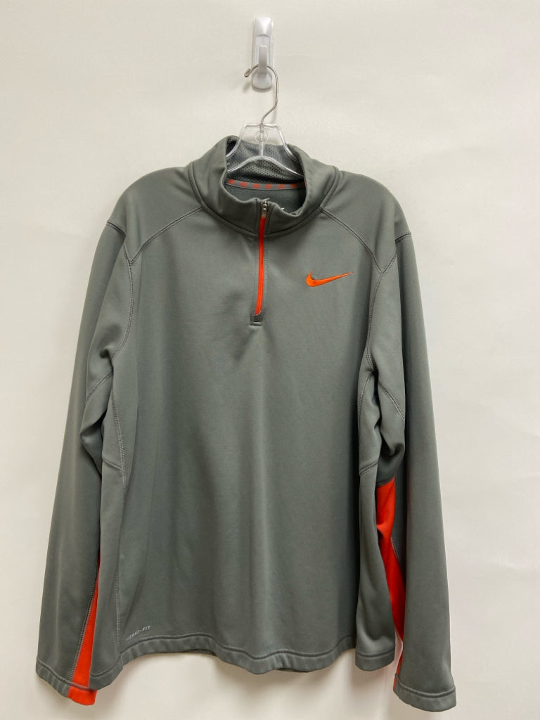 Nike Size XL Gray Orange Trimmed Men&