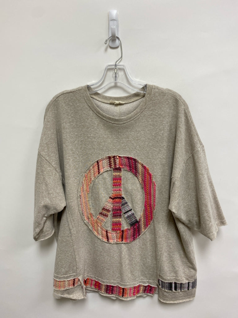 Easel Size S Beige Coral/Pink Peace Sign Ladies Top