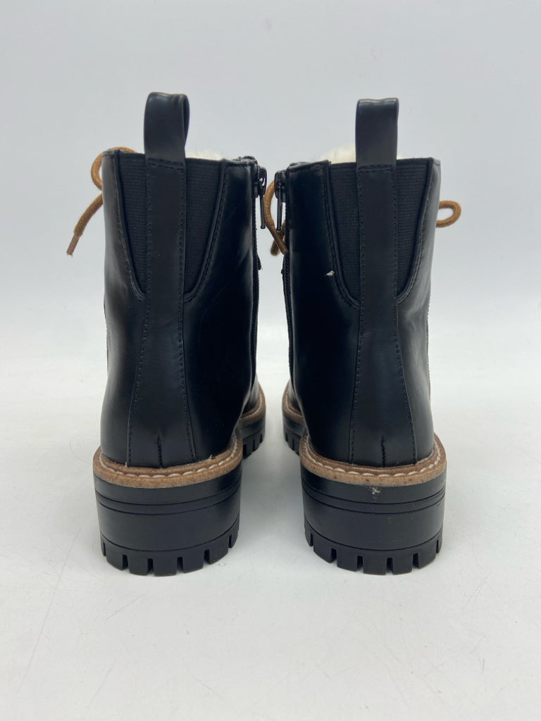 NWOT a new day  Size 6 Black Lace-up Boots