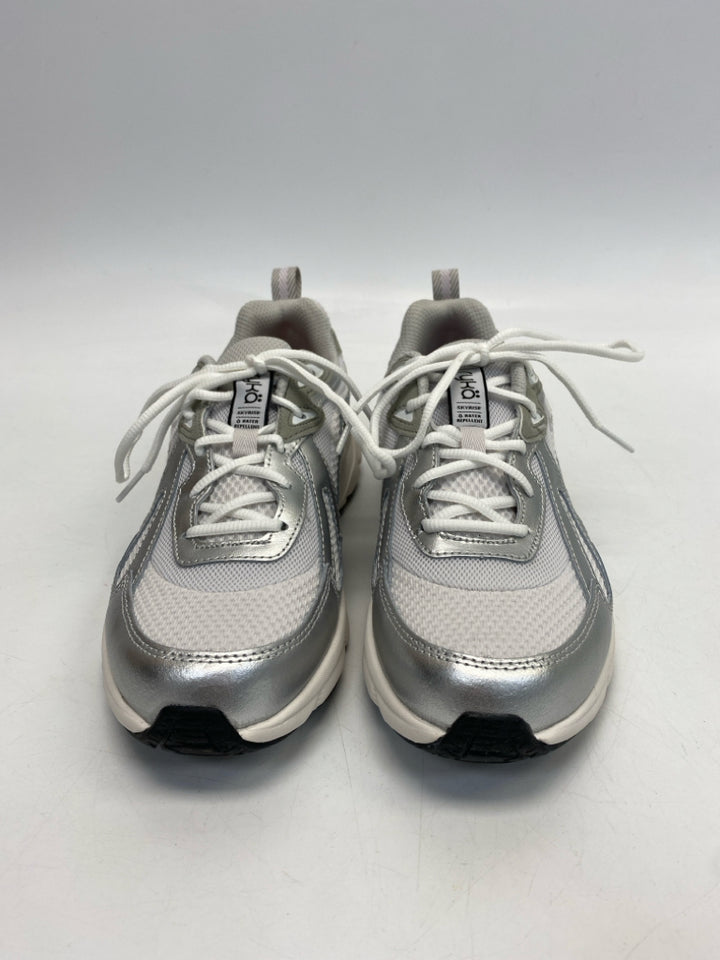 Ryka  Size 8 Silver/White Lace-up Sneakers