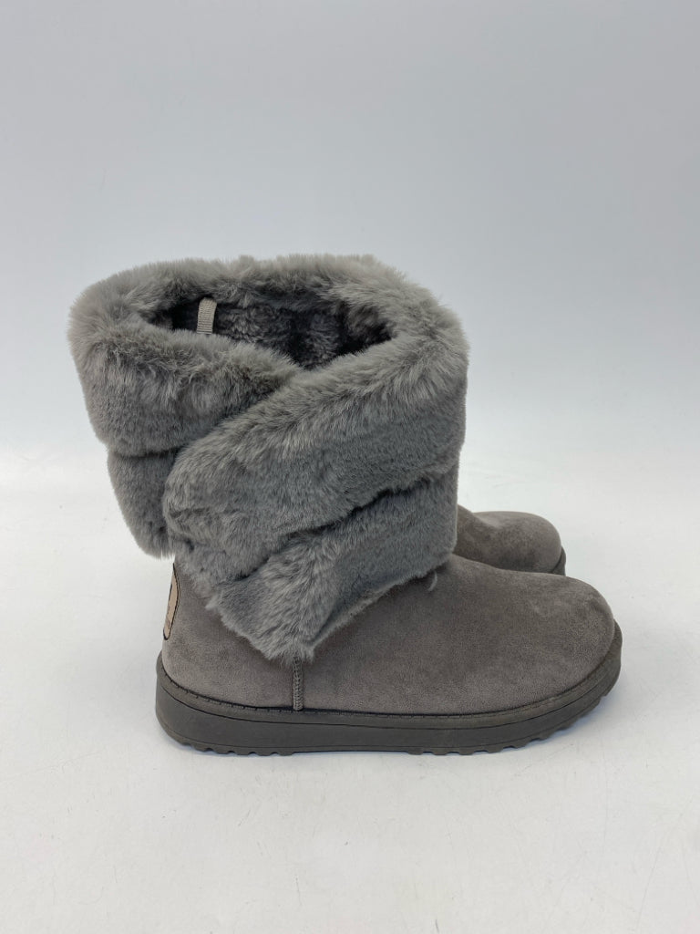 White Mountain US Shoe Size 7 Gray Boots
