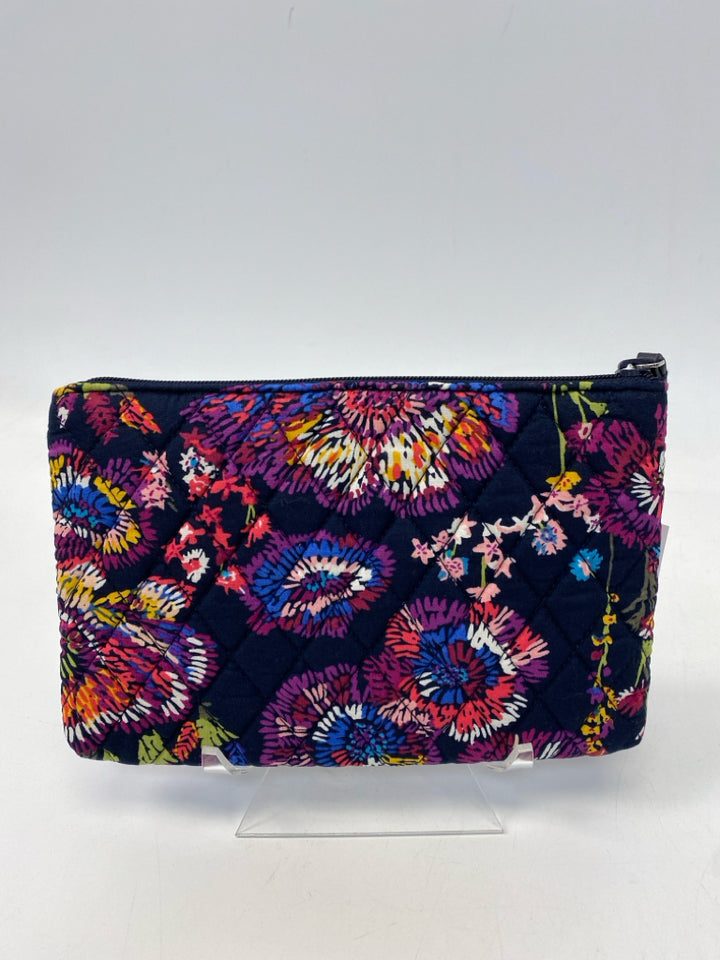 NWT Vera Bradley Navy Multi-Color Flower(s) Wristlet