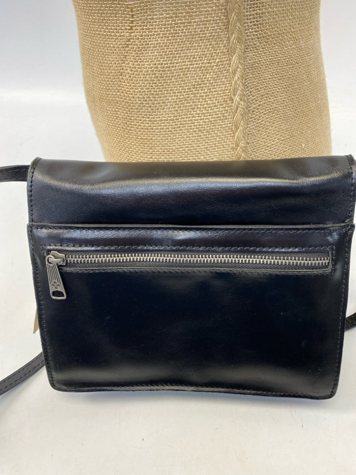 NWT Patricia Nash Black Crossbody