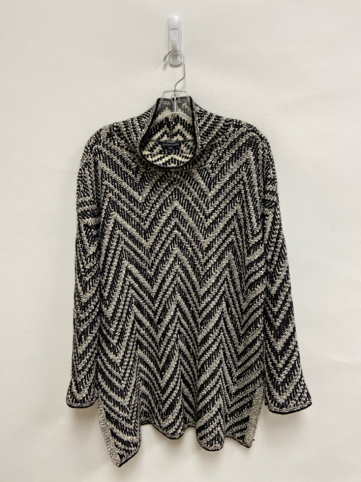 Eileen Fisher Size L Cream/Black Zig Zag Cowl Neck Ladies Sweater