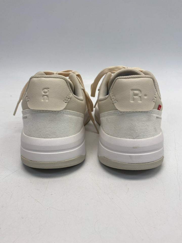 On Cloud US Shoe Size 9.5 White Lace-up Sneakers