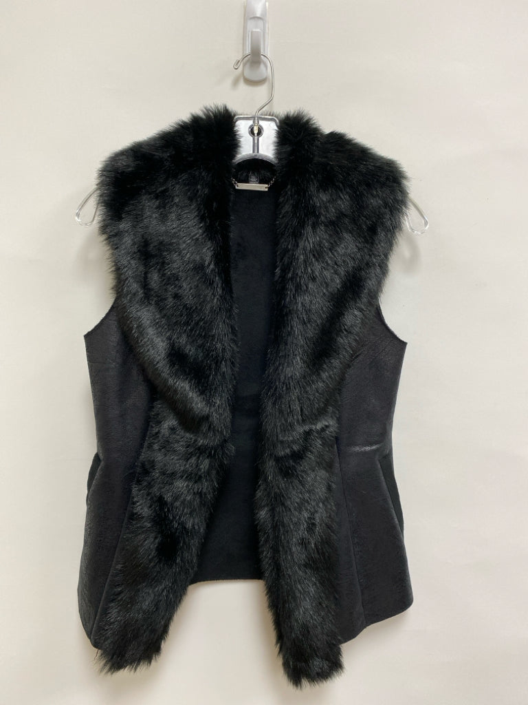 WHBM Size XXS Black Trimmed Faux Fur Ladies Vest