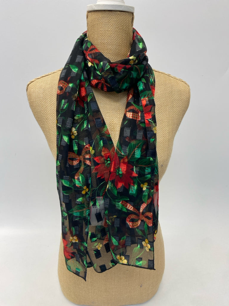 Black Red/Green Poinsettia Christmas