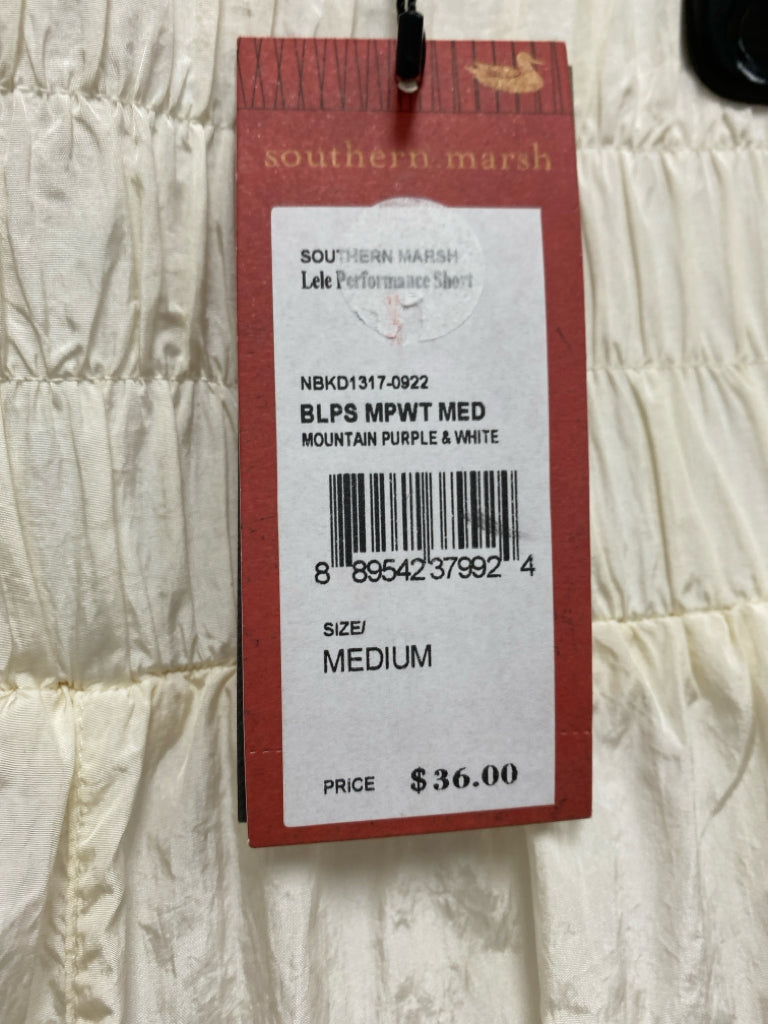 NWT Southern Marsh Size M Cream Blue Pull-on Athletic Shorts