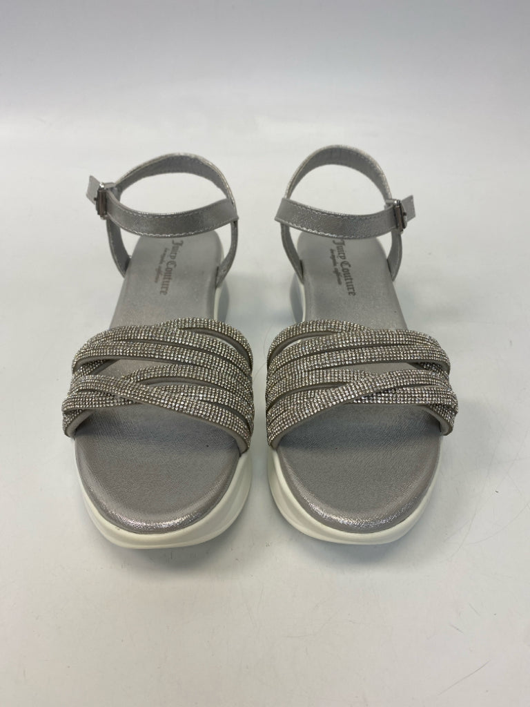 NWOT Juicy Couture  Size 8 Silver Rhinestone(s) Sandals