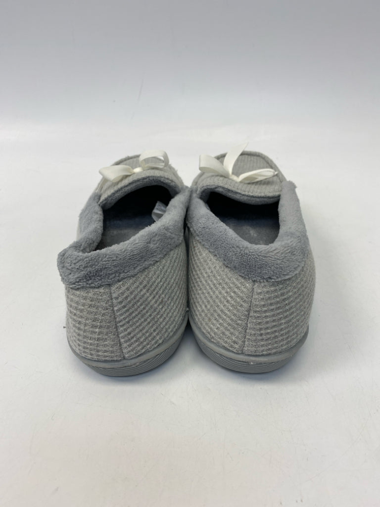 Dearfoams  Size L Gray Slippers