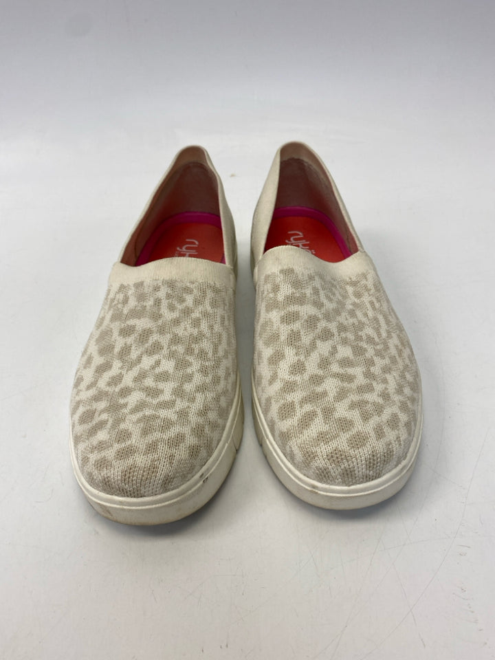 Ryka  Size 9 Cream Sneakers