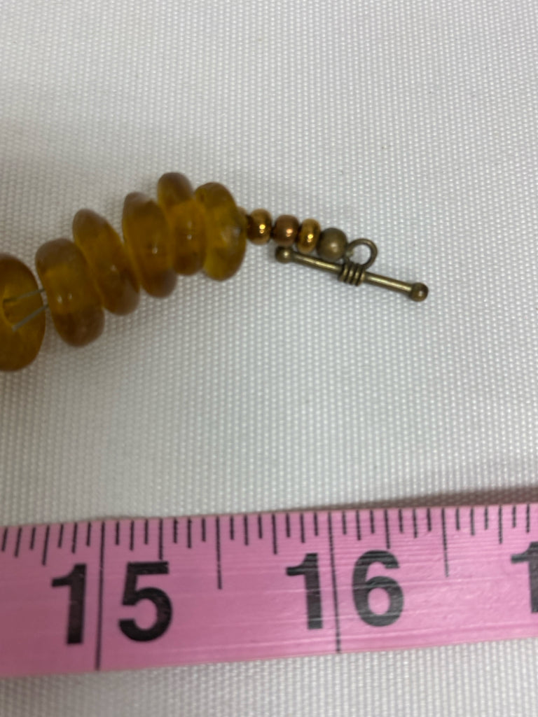 TWINE &amp; TWIG Amber Cream Fish Necklace