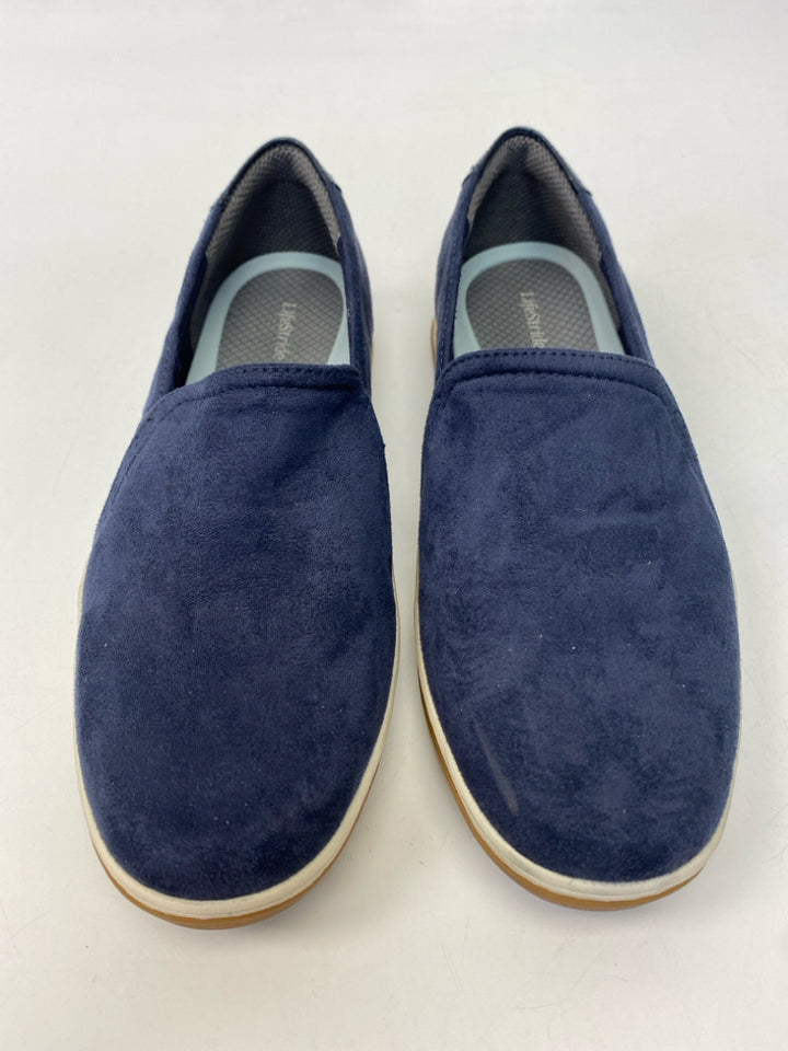 Life Stride  Size 8.5 Navy Sneakers