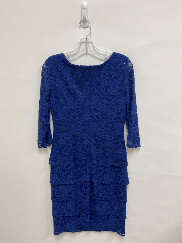 ALEX EVENINGS Size 6P Blue Lace Petite Dress