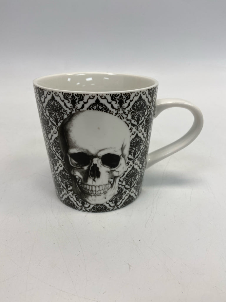 White Black Skeleton Halloween