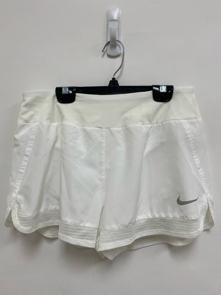 Nike Size M White Athletic Shorts