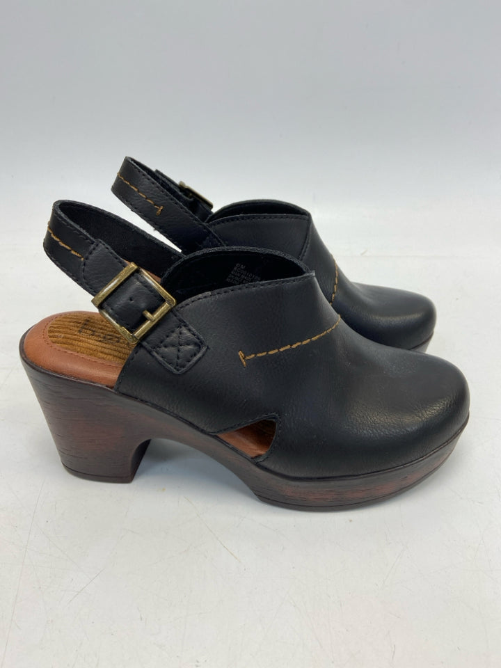 b.o.c. US Shoe Size 6 Black Clogs
