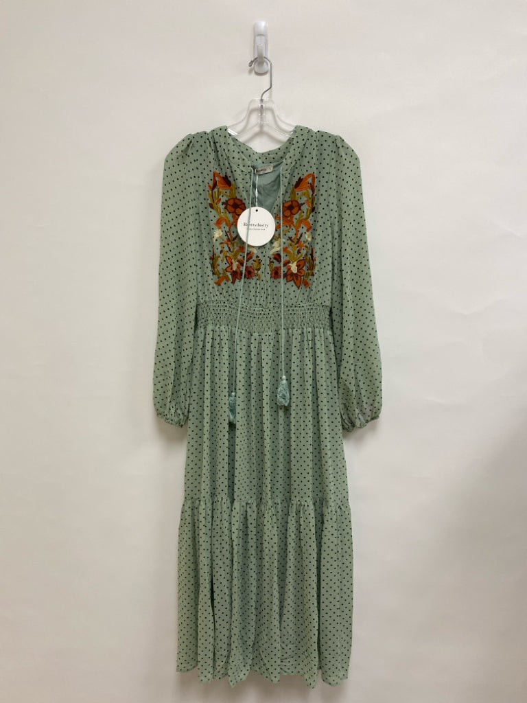NWT Size L Sage Terra Cotta/Black Polka Dot Ladies Dress