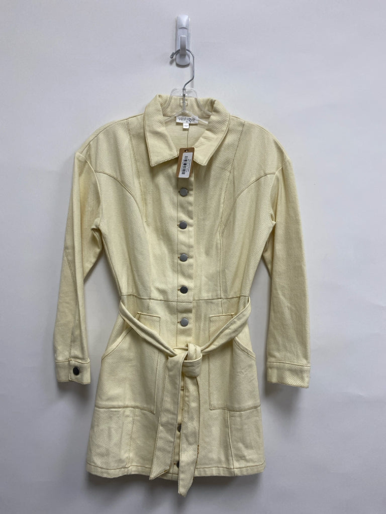 NWT vestique Size S Pale Yellow Button Up Denim Ladies Dress