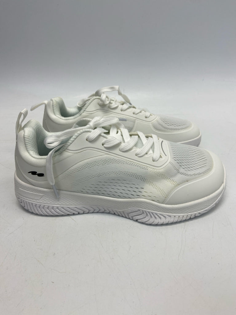 NWOT EU Shoe Size 40 White Sneakers