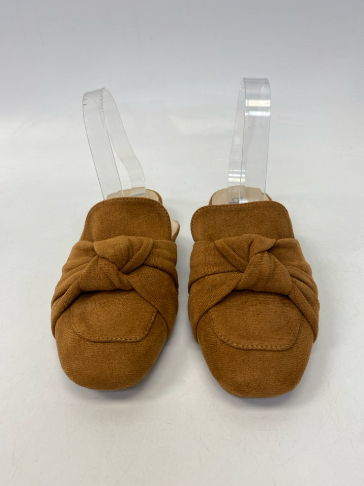 Corkys  Size 7 Dark Gold Flats