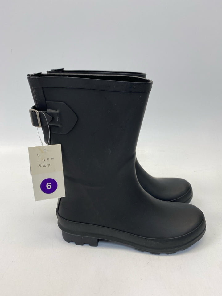 NWT a new day US Size 6 Black Boots