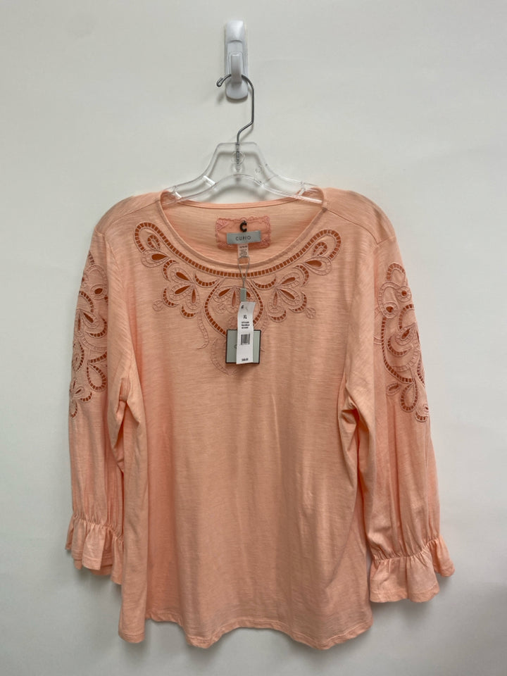 NWT Cupio Size XL Peach Cut-Out Ladies Top