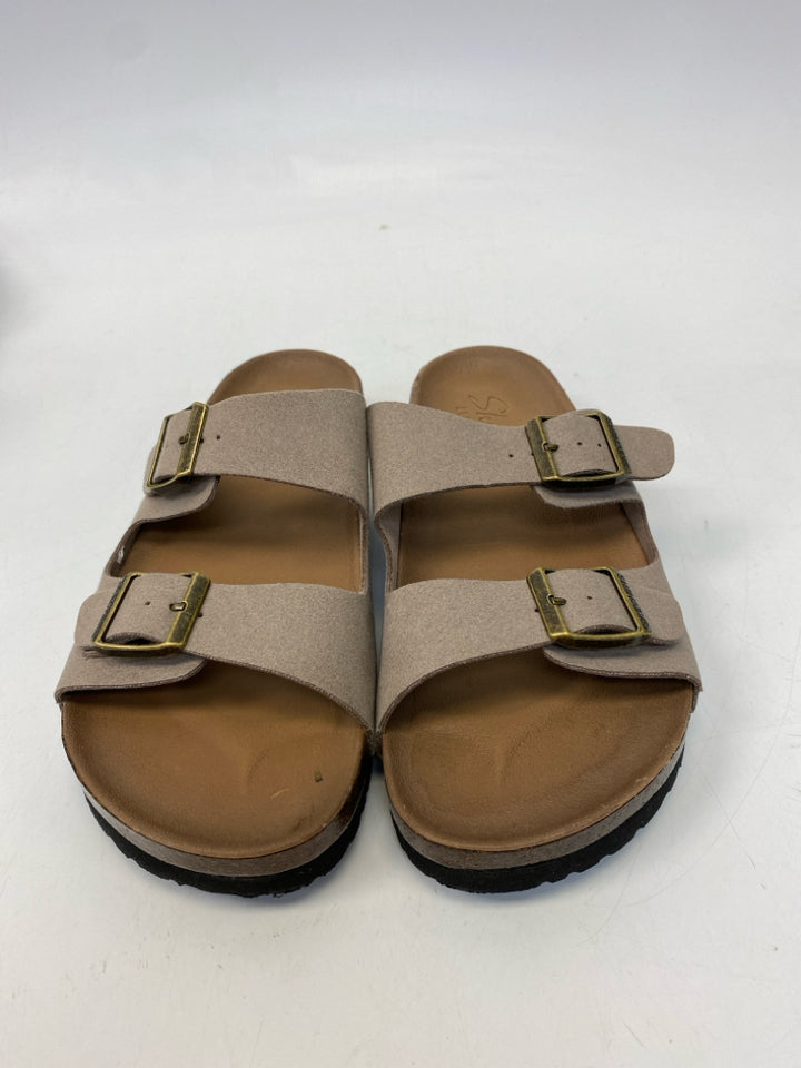 Skechers  Size 7 Brown Sandals