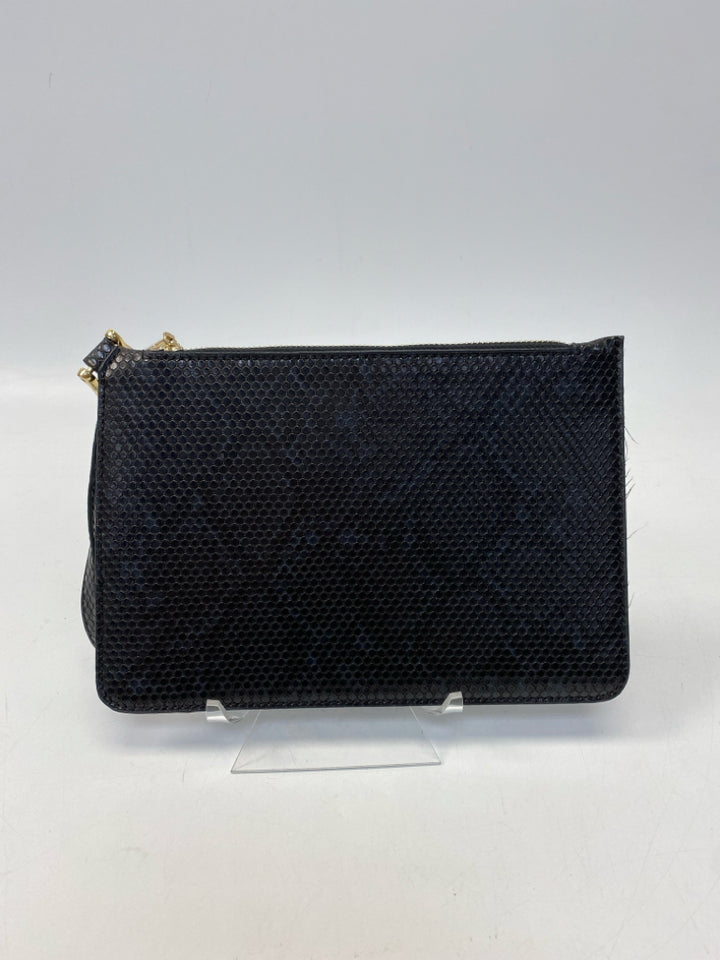 Anne Klein Black Gray Snakeprint Embossed Wristlet