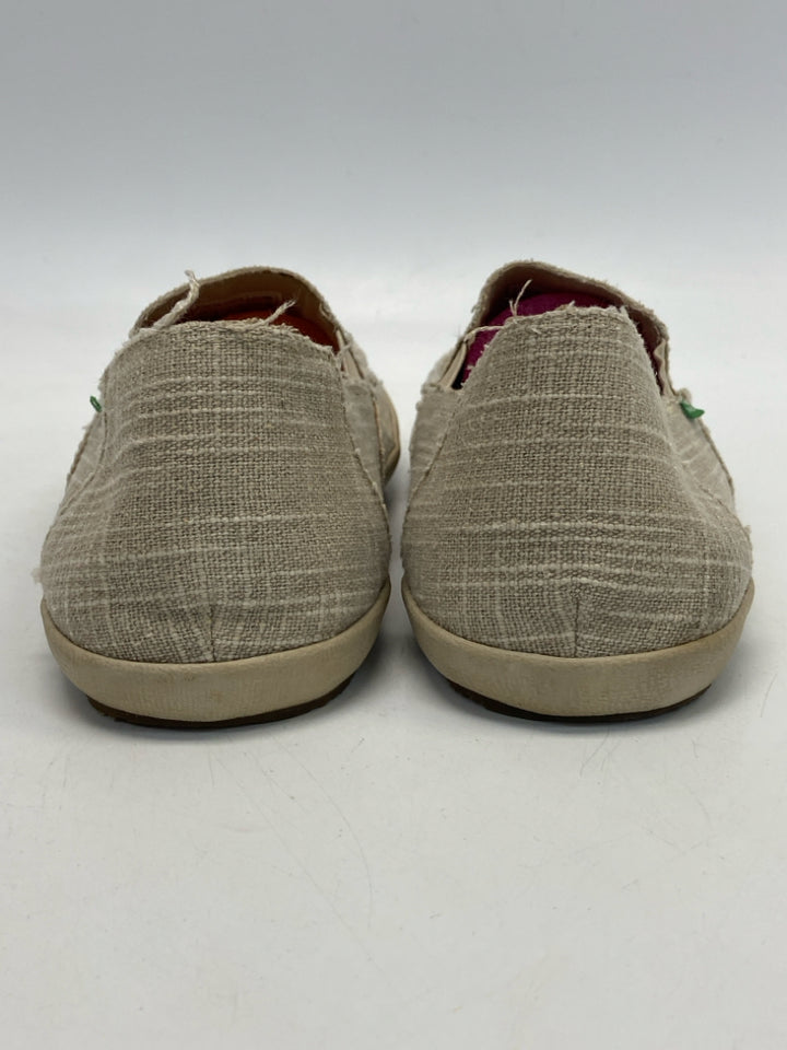 Sanuk Size 11 Cream Men&