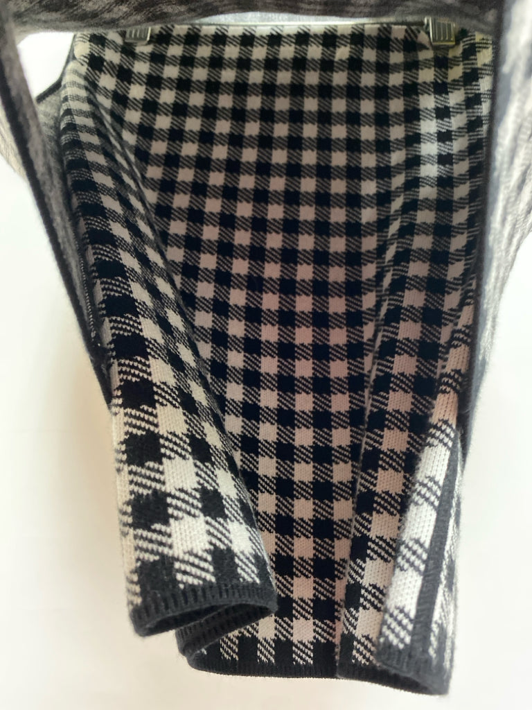 ATM Size XS Black/White Checkered Sleeveless Knit Ladies 2pc Skirt