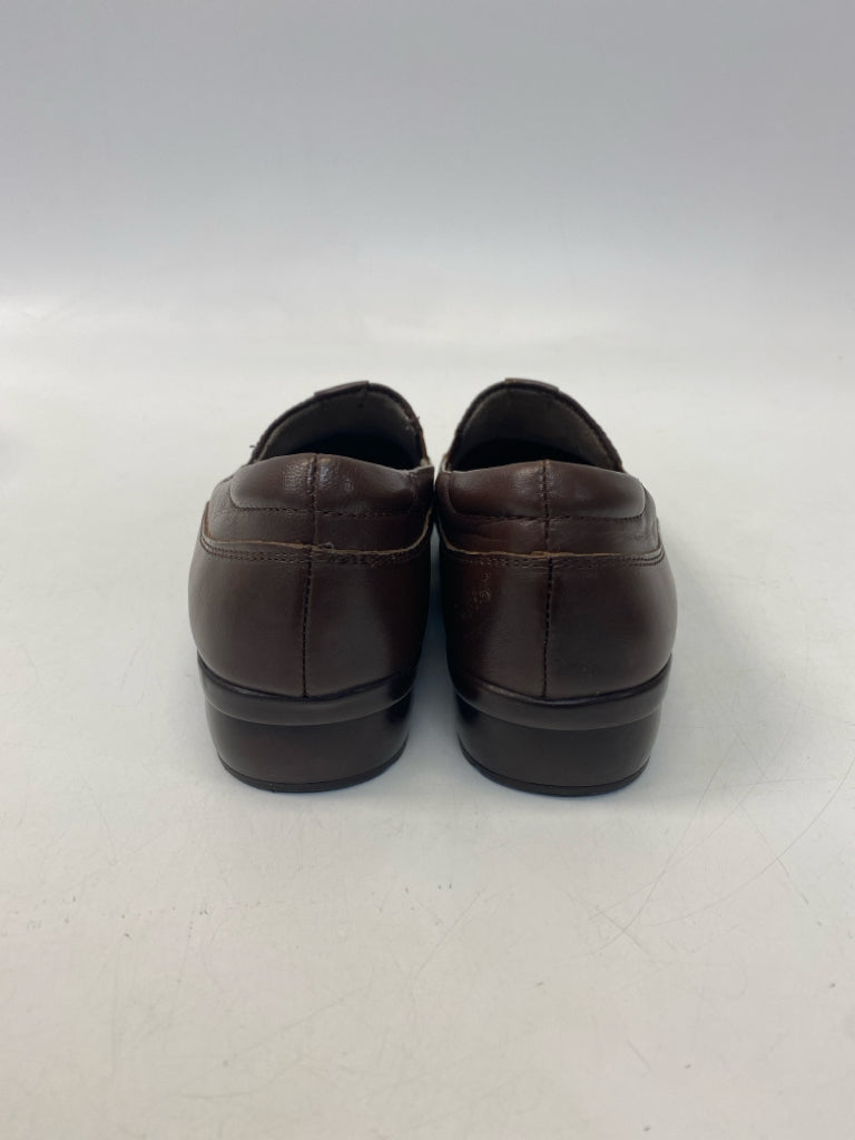 Naturalizer US Shoe Size 6.5 Brown Flats
