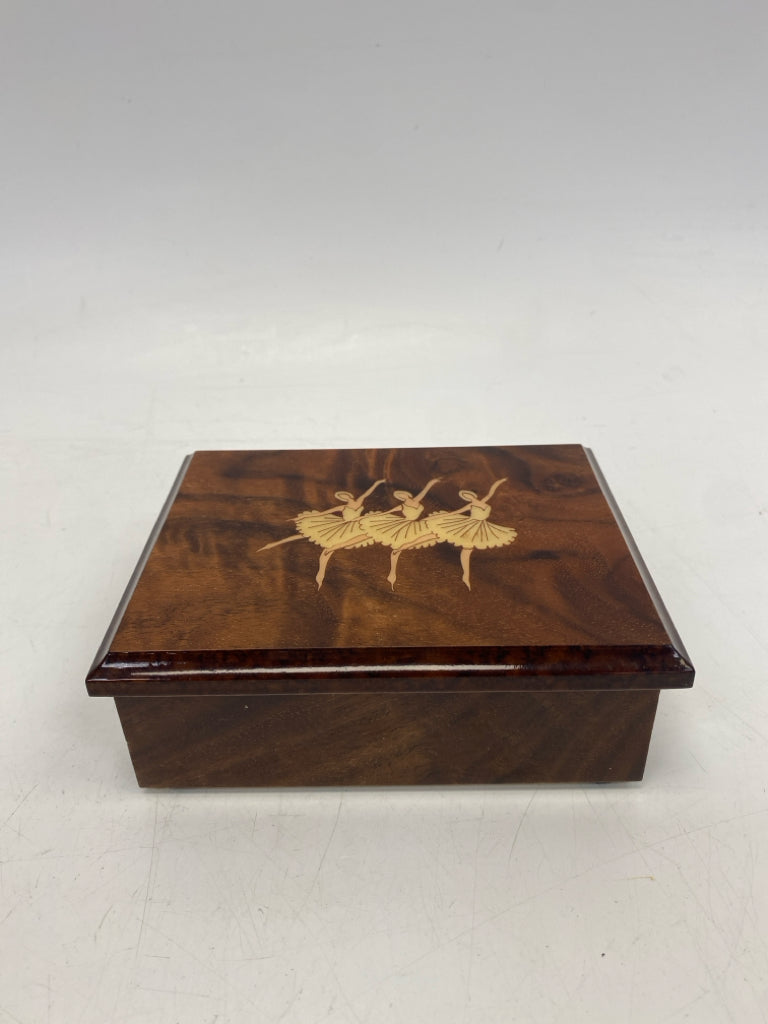 Brown Cream Ballerina Wood Box