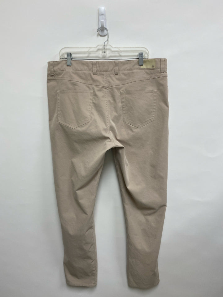 Peter Millar Size 38 Beige Men&